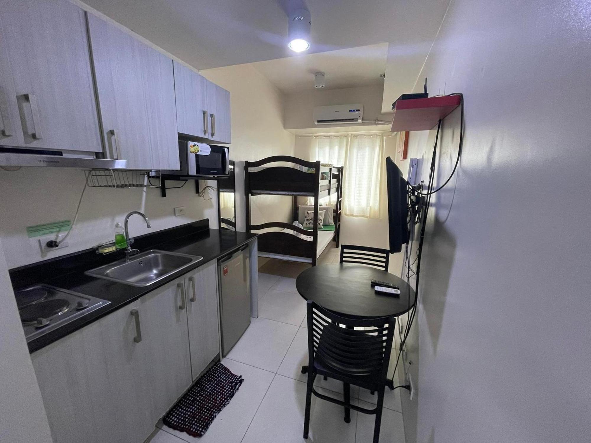Green Residences Staycation By Pbyy Manila Zimmer foto