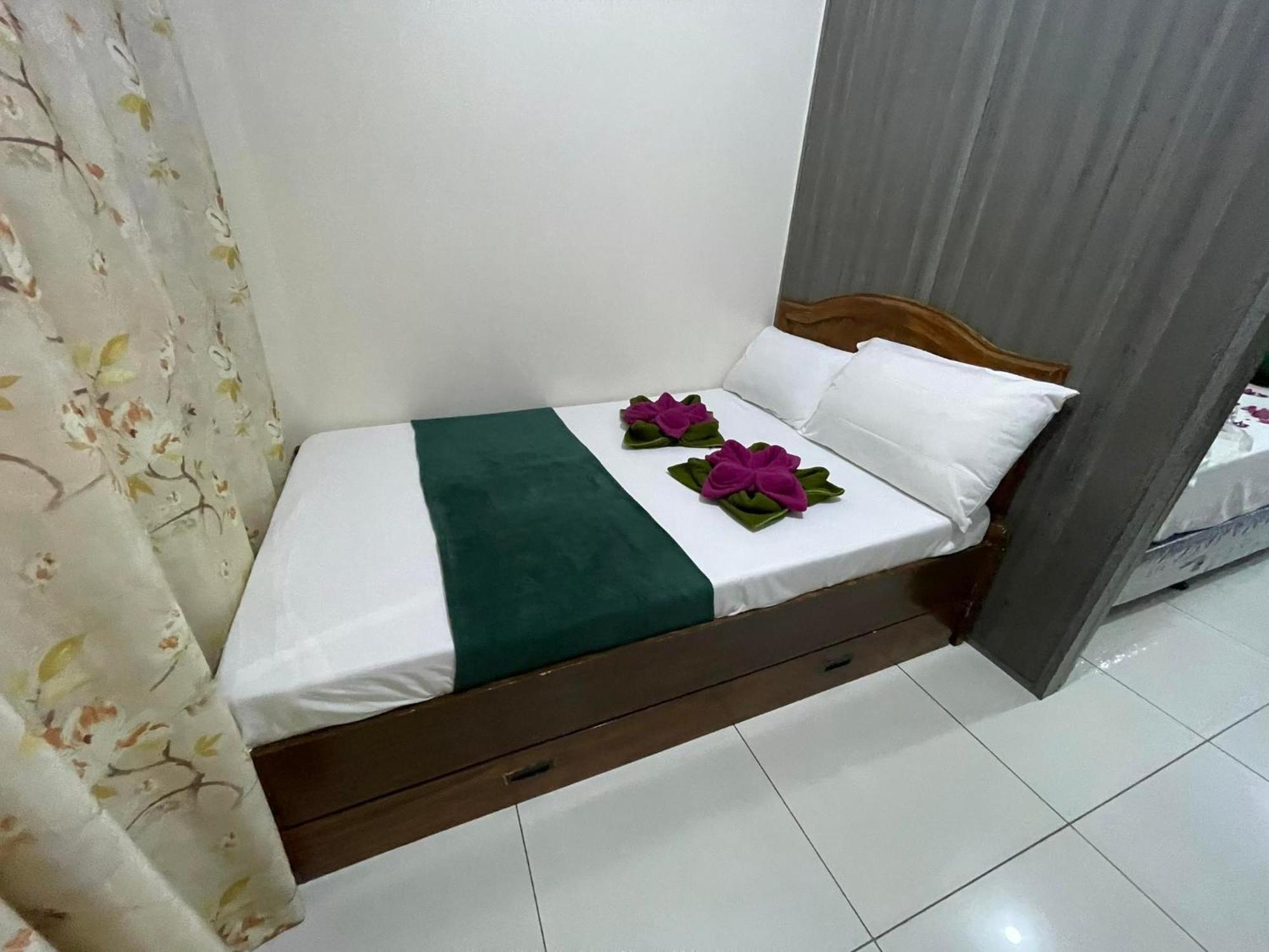 Green Residences Staycation By Pbyy Manila Zimmer foto
