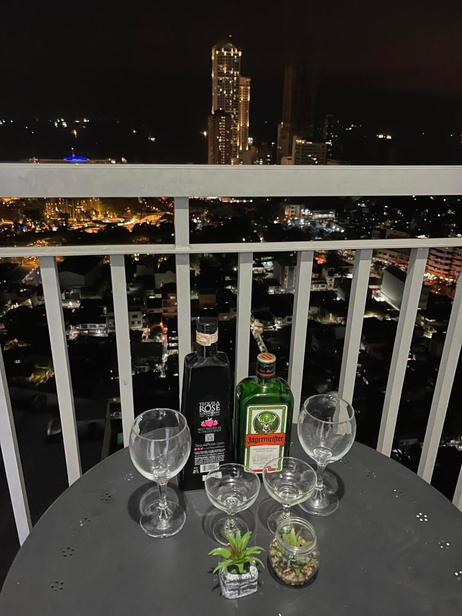 Green Residences Staycation By Pbyy Manila Zimmer foto